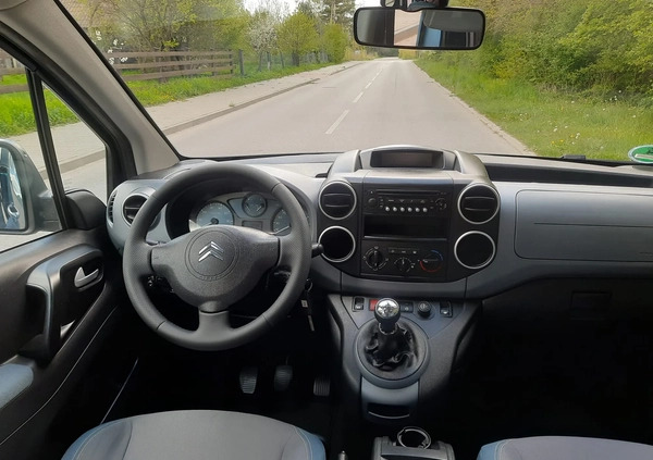 Citroen Berlingo cena 26900 przebieg: 255000, rok produkcji 2010 z Pakość małe 562